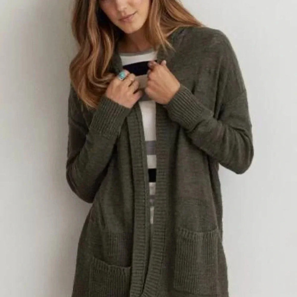 🔥4/$20 American Eagle Hooded Cardigan - Picture 3 of 15